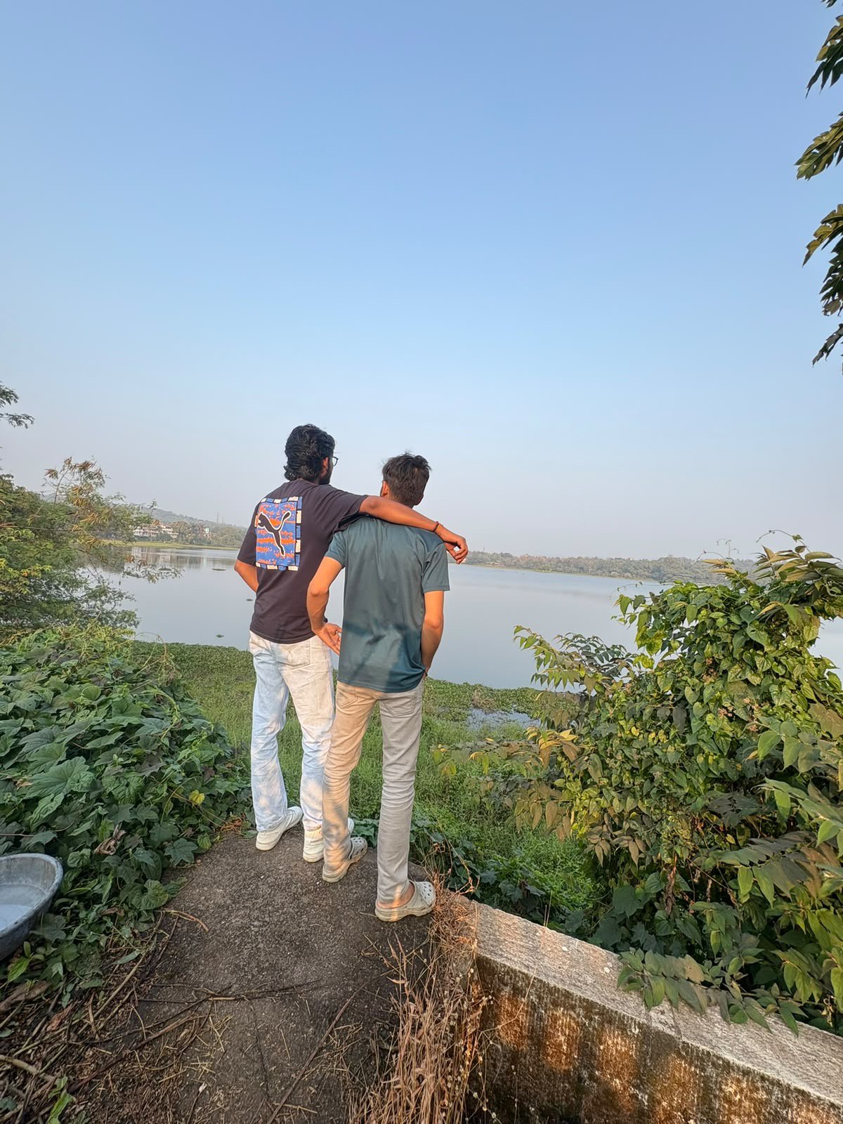 Tranquil scenic lakeside team expedition